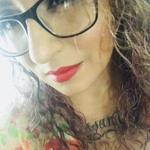 Meet your Posher, Maribel